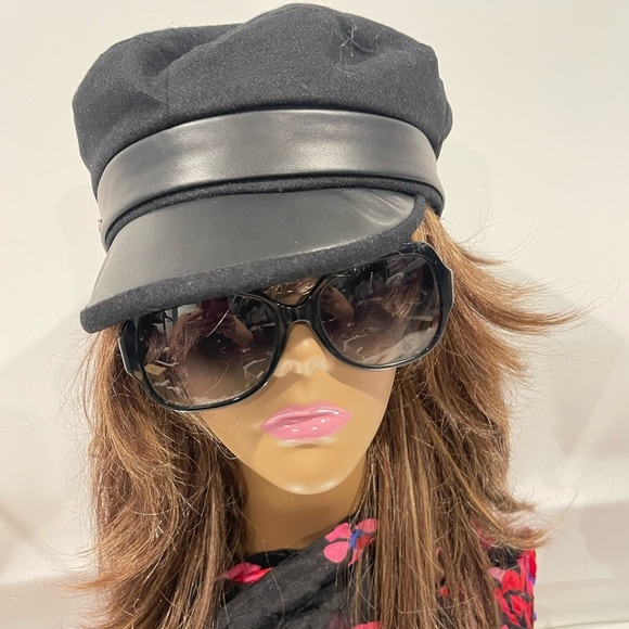 Jones NewYork Leather Cap - Picture 2 of 5